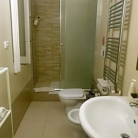 Ganaj La Terrazza Di Ganaj 3* Bari
