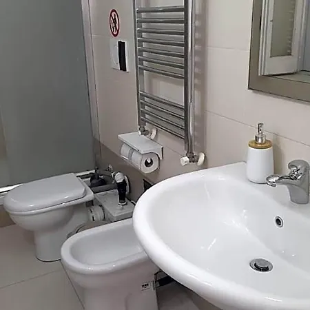Ganaj La Terrazza Di Ganaj 3* Bari