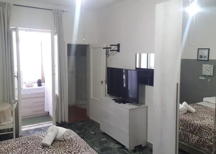 Ganaj La Terrazza Di Ganaj 3* باري