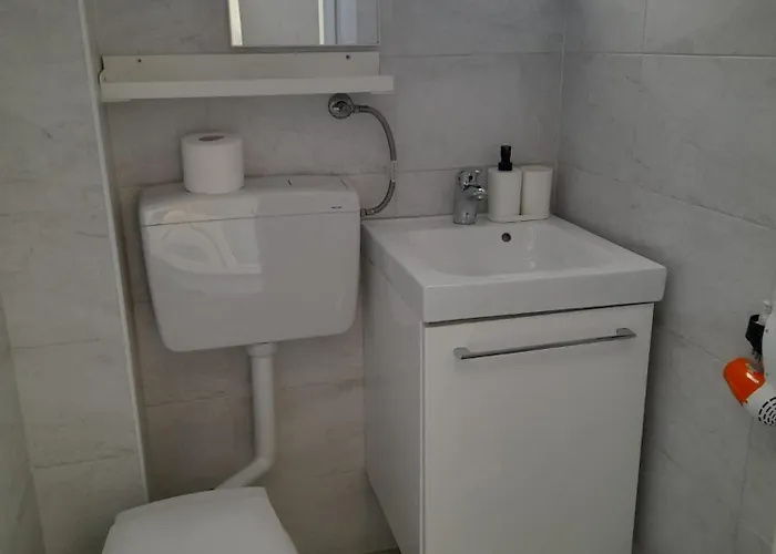 فندق مبيت وإفطار Ganaj La Terrazza Di Ganaj 3*